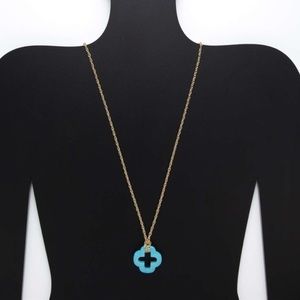 Dyed jade turquoise Clover necklace